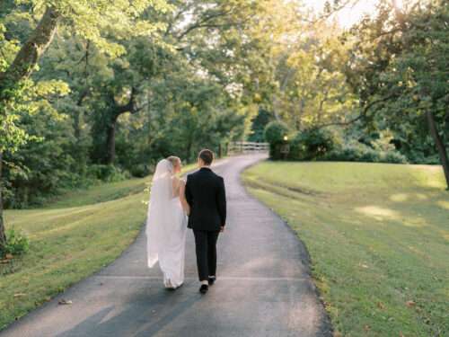 Bride and Groom wedding photos at the Darby House near Columbus, Ohio