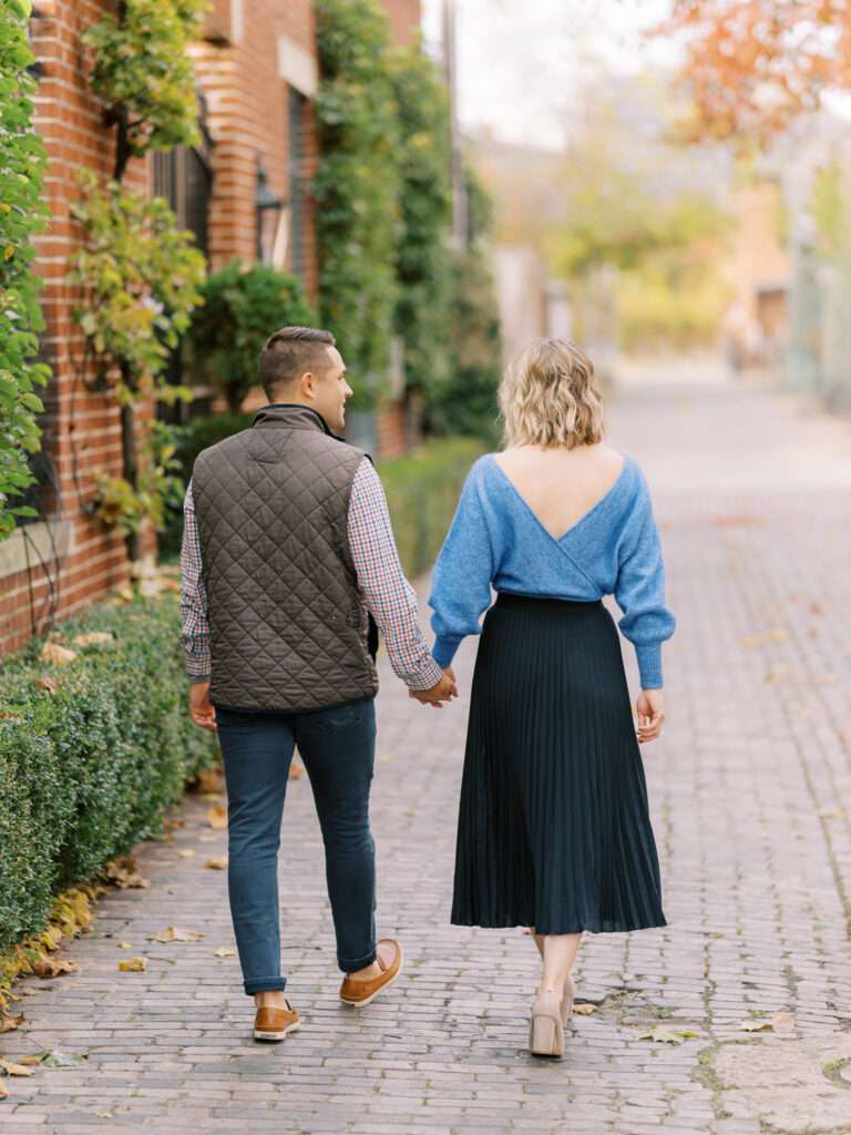 German Village engagement photos at the peak of fall color for Jill and Kevin's Columbus engagement session