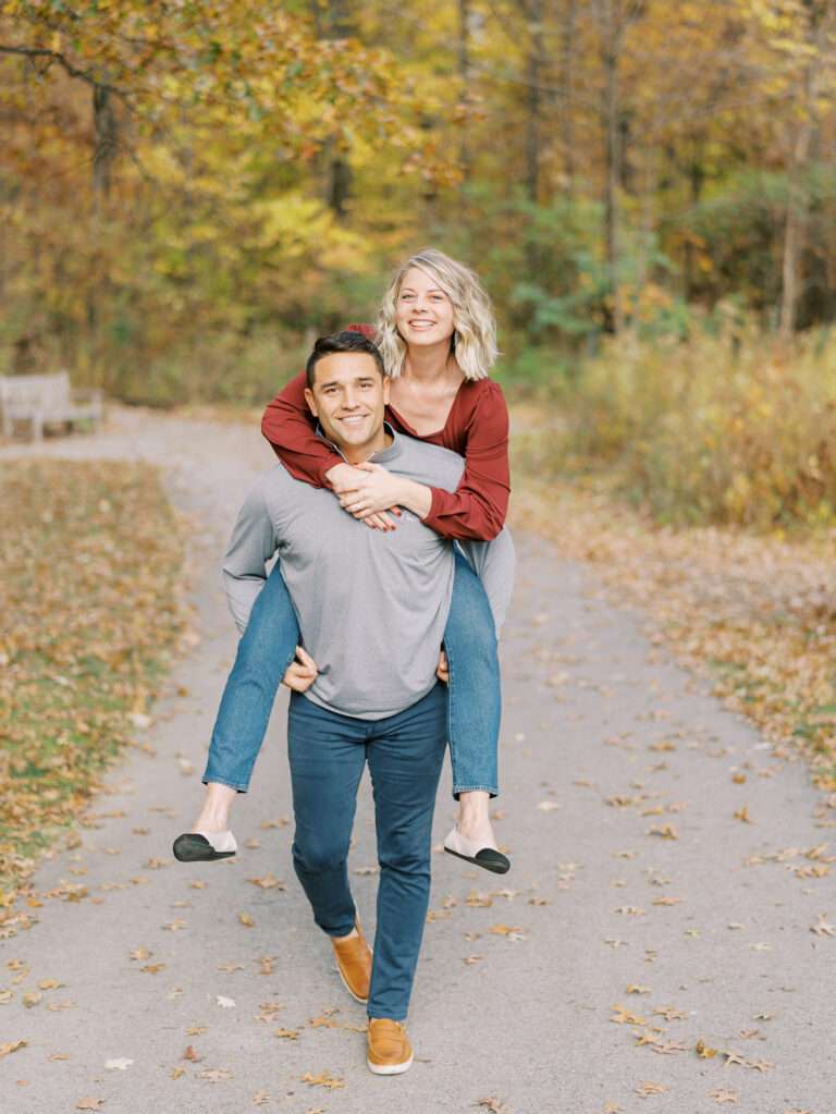 Inniswood Garden engagement photos at the peak of fall color for Jill and Kevin's Columbus engagement session