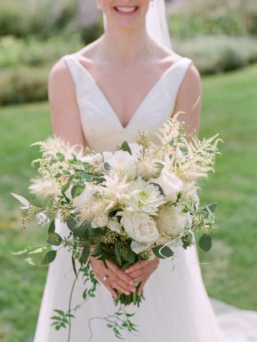 Bridal portraits at Kirtland Country Club from an August wedding