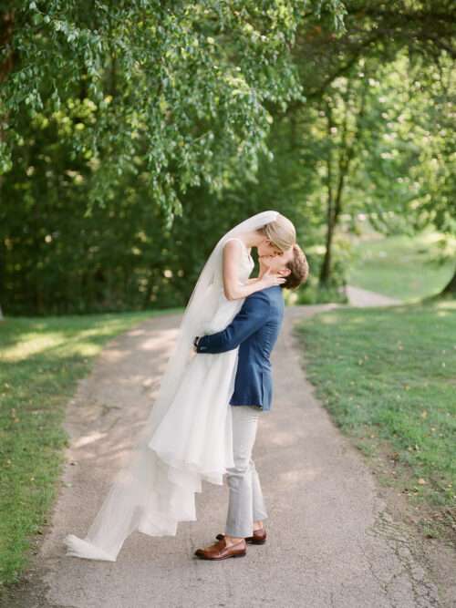 Bride and Groom portraits from an August wedding at Kirtland Country Club