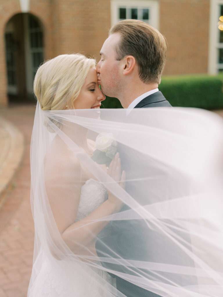 Bride and Groom photos at New Albany Country Club from a small, intimate late summer wedding 