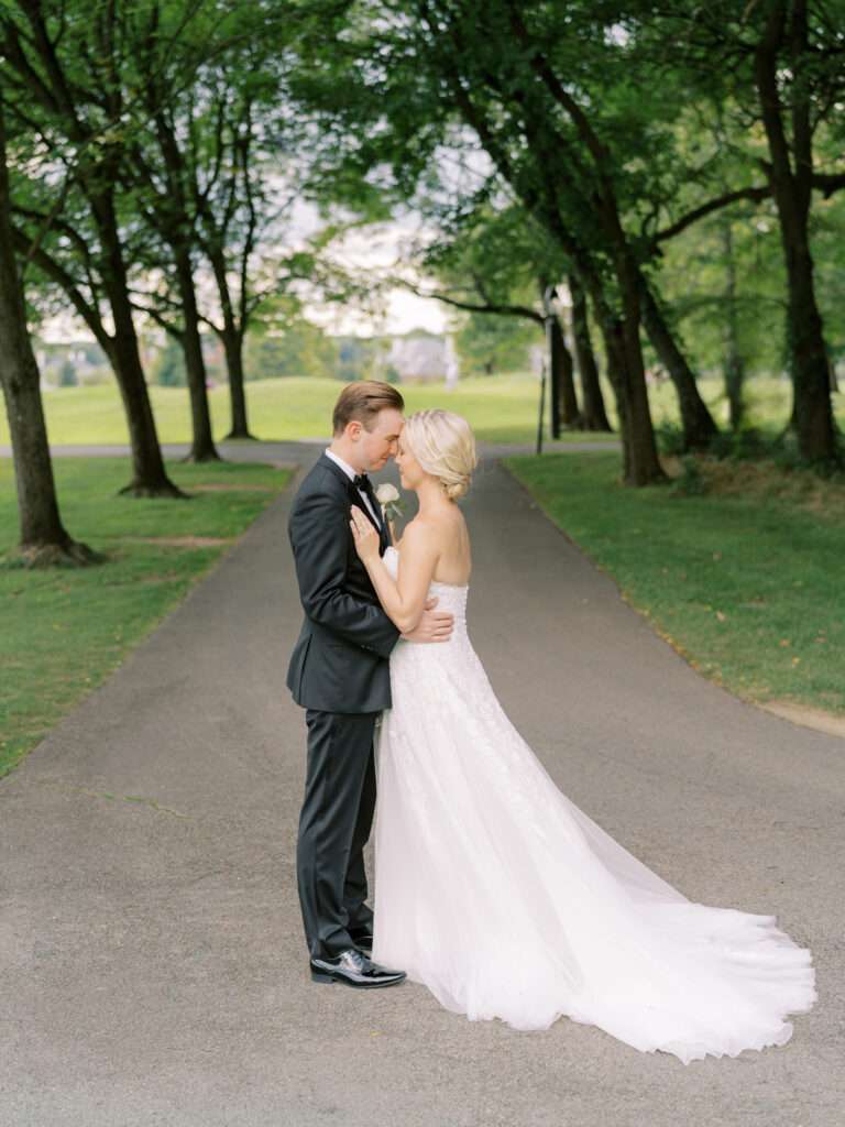 Bride and Groom photos at New Albany Country Club from a small, intimate late summer wedding 