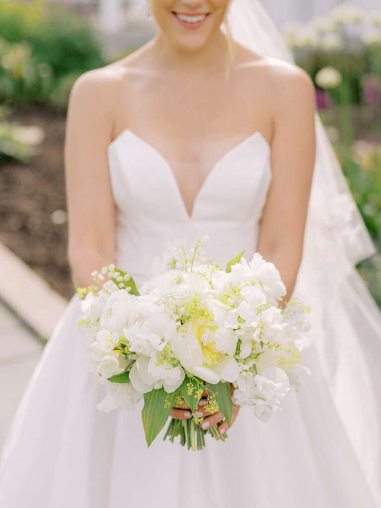 The Country Club wedding photos with Mairin and Bronson from their May wedding in Pepper Pike, Ohio