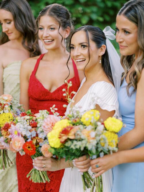 Natural and organic summer wedding photos filled with bold colors at the Club at Hillbrook in Chagrin Falls, Ohio