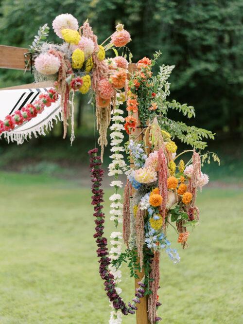 Natural and organic summer wedding photos filled with bold colors at the Club at Hillbrook in Chagrin Falls, Ohio