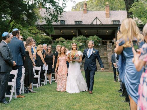 Natural and organic summer wedding photos filled with bold colors at the Club at Hillbrook in Chagrin Falls, Ohio