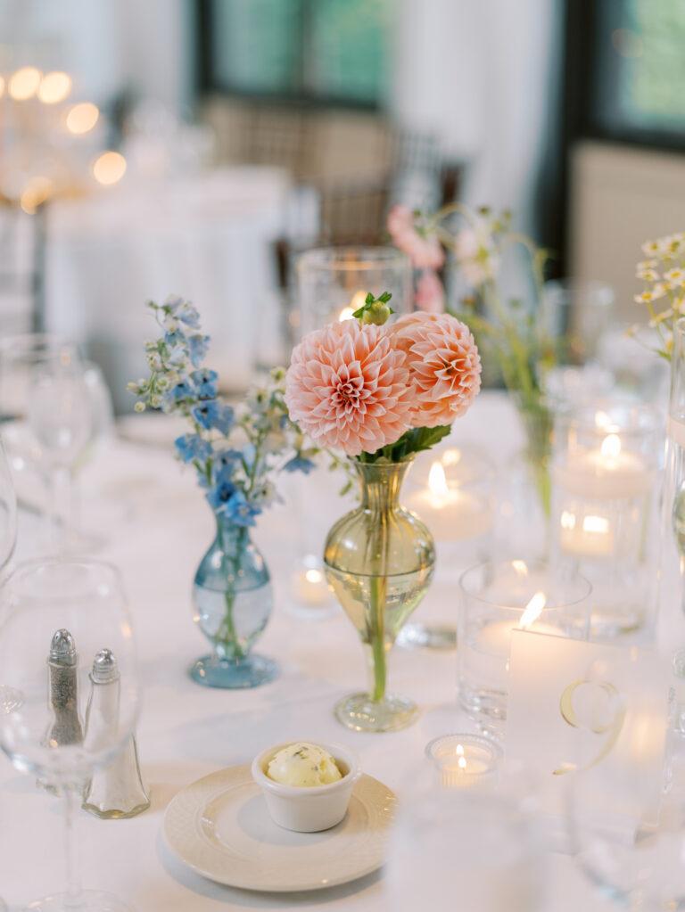 Natural and organic summer wedding photos filled with bold colors at the Club at Hillbrook in Chagrin Falls, Ohio