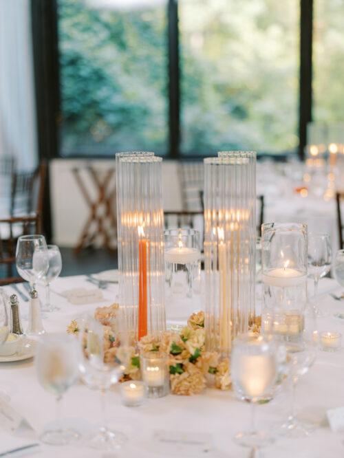 Natural and organic summer wedding photos filled with bold colors at the Club at Hillbrook in Chagrin Falls, Ohio