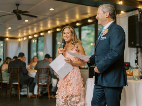 Natural and organic summer wedding photos filled with bold colors at the Club at Hillbrook in Chagrin Falls, Ohio