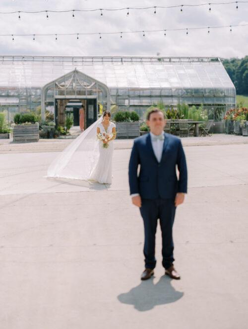 Rural Society at Warwick Farm wedding photos in summer garden style near Mount Vernon, Ohio