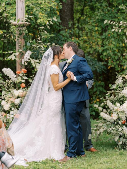 Rural Society at Warwick Farm wedding photos in summer garden style near Mount Vernon, Ohio