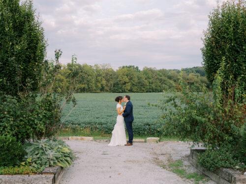 Rural Society at Warwick Farm wedding photos in summer garden style near Mount Vernon, Ohio