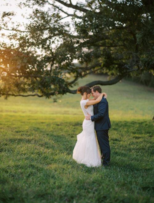 Rural Society at Warwick Farm wedding photos in summer garden style near Mount Vernon, Ohio